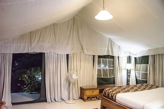 Vraksh Resort